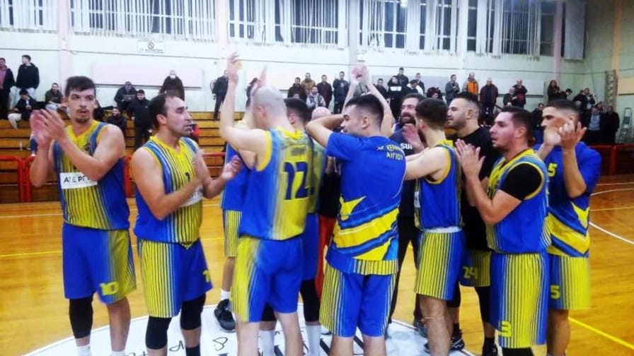 Tα βρήκε σκούρα, αλλά λύγισε τον βελτιωμένο Πυρσό ο Κεραυνός