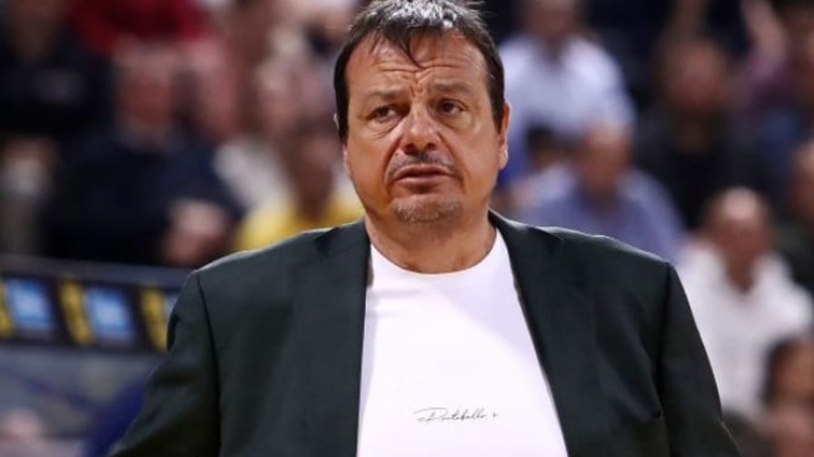 Άρης – Παναθηναϊκός: Ο Ataman αποχώρησε για τα αποδυτήρια χωρίς να κάνει δηλώσεις