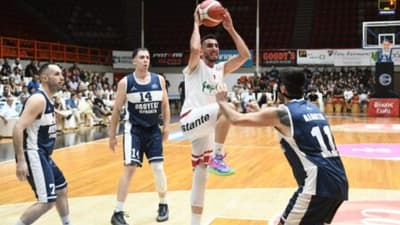 Αραχωβίτικα: Οι σημαίες έμειναν… στον ιστό, έρχονται όμως και αποχωρήσεις!
