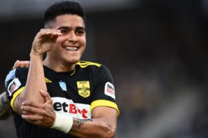 06ed41ee 98ba 47f7 9d2d 82d3abcf2b8d aris 960x640 1 Ελλάδα