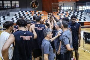 PROMITHEAS PATRAS PROTI 1 1 Προμηθέας