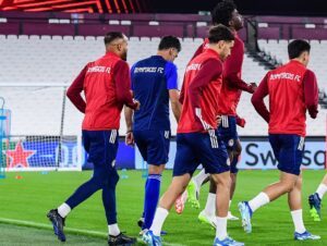 Γουεστ Χαμ Ολυμπιακός 11αδα Κόροιβος