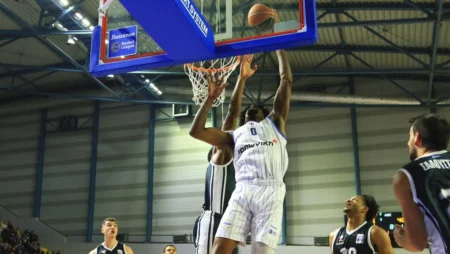 Καρδίτσα - Απόλλων Πάτρας