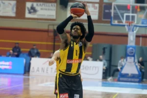 Λαύριο - ΑΕΚ