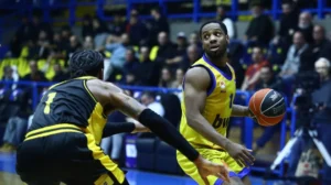 Περιστέρι - ΑΕΚ