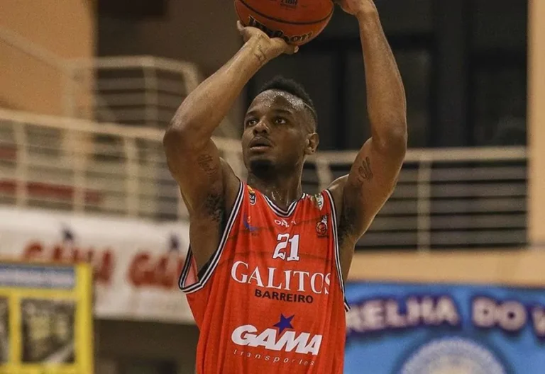 Cecil Willliams