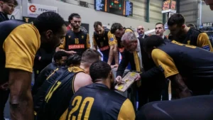 zouros aek eurokinissi 0