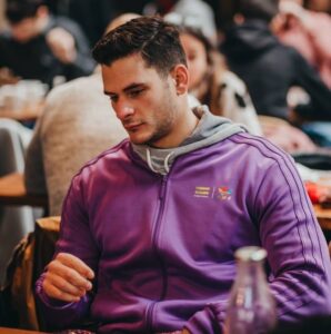 ΠΑΝΑΓΙΩΤΗΣ ΛΕΒΕΝΤΑΚΟΣ