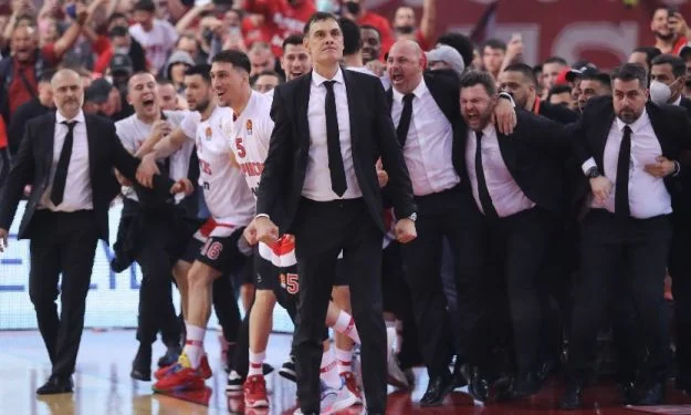 0fb431bc bartzokas olympiacos monaco 1 625x375 1 Ολυμπιακός