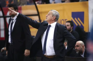 Ηλίας Ζούρος