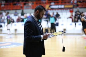 Dimitris Menoudakos ΑΕΚ Λαύριο