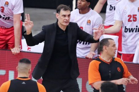 Γιώργος Μπαρτζώκας