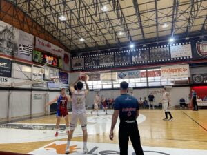 fac2e100 4b04 4051 b86c f0003379ba66 Παναχαϊκή