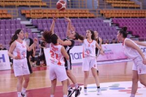 prom neanides Πανεπαρχιακό Νεανίδων