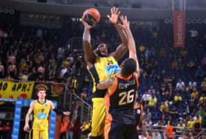 aris promitheas esake Ρασβάν Λουτσέσκου