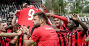 djgtegxcof661d438aa0b2e Αχαγιά 82