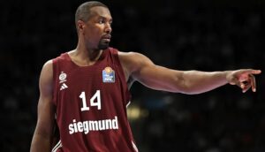 ibaka Ολυμπιακός