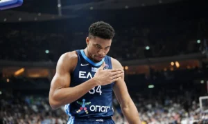 Γιάννης Αντετοκούνμπο