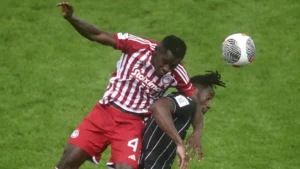 camara meite Απόλλωνας Πατρών