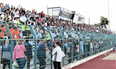 DHMOTIKO STADIO ANADROMH 05