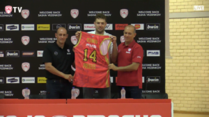 Σάσα Βεζένκοβ