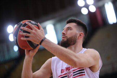 Ολυμπιακός Peters