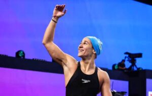 Nora Drakou Εμμανουέλα Κατζουράκη