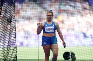 Stamatia Skarveli Εμμανουέλα Κατζουράκη