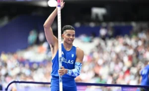 karalis Κώστας Σλούκας