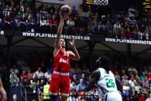 Petrusev Ολυμπιακός