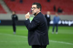 04344546 4945 4018 a670 137fe38d2809