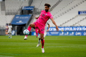 Kevin Tapoko Ligue 2 e1655796159506 Νέστα