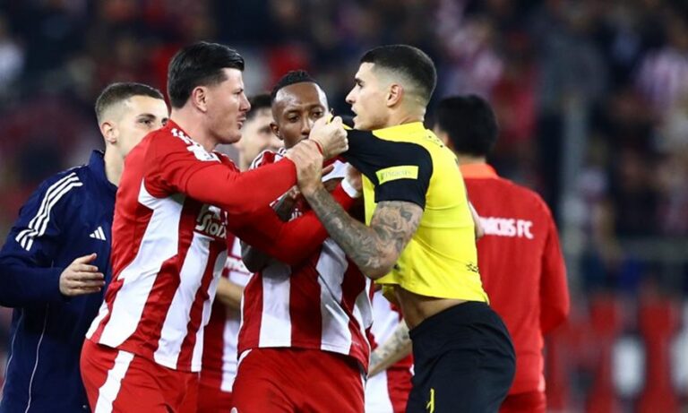 Olympiacos AEK