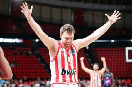 Olympiacos Panionios Vezenkov Βεζένκοφ