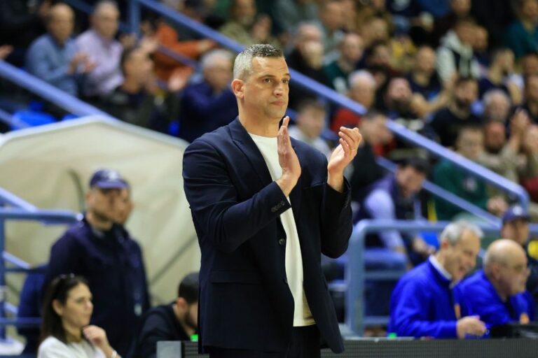 Papanikolopoulos