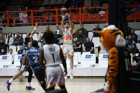 Promitheas Karditsa Lountzis 1024x683.jpg 1 Φιλικό