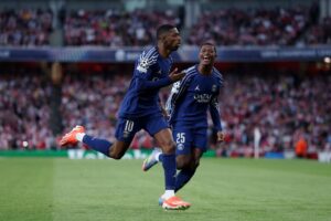 arsenal paris saint germain Τότεναμ