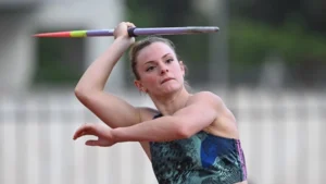 Ελίνα Τζένγκο