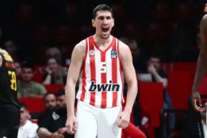 Λαρεντζάκης