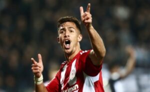 kwss Μπαζίνας