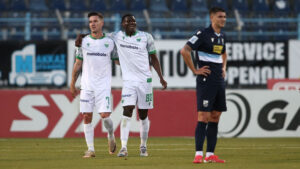 lamia levadiakos Τότεναμ