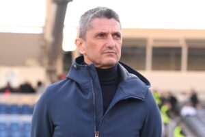 luceskou Λουτσέσκου