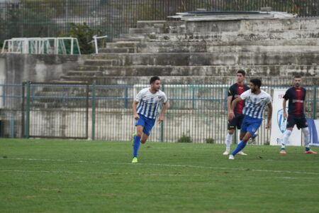 ntinos thyella Θύελλα