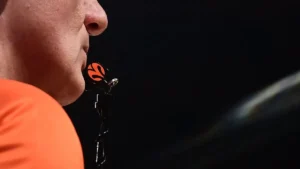 διαιτητές F4