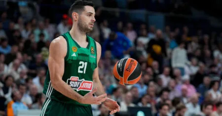 8e426588 papapetrou panathinaikos Παπαπέτρου