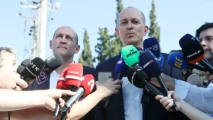 Aggelopouloi ypourgeio1 Αγγελόπουλοι