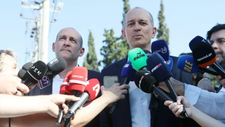 Aggelopouloi ypourgeio1 Αγγελόπουλοι