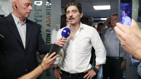 Dimitris Giannakopoulos Ypourgeio1 Παναθηναϊκός
