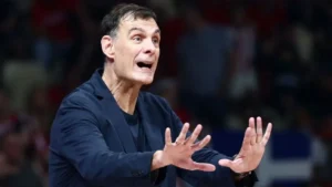 Γιώργος Μπαρτζώκας