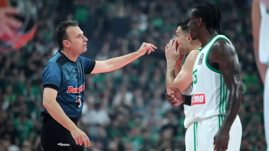 Panathinaikos Olympiacos enstasi2 Παναθηναϊκός